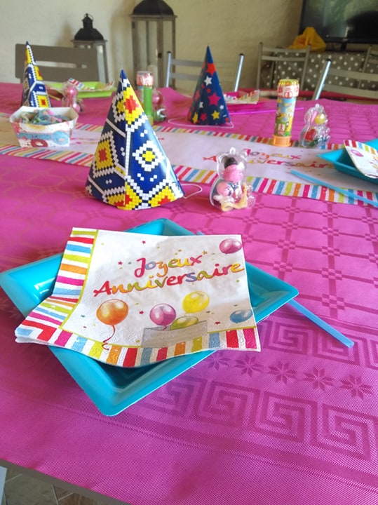 anniversaire table